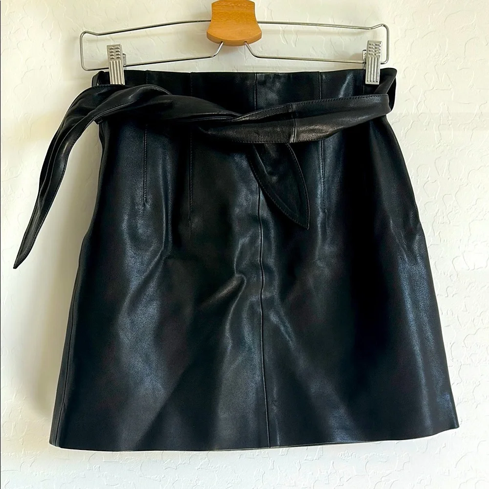 & Other Stories Black Mini Skirt - Picture 2 of 7